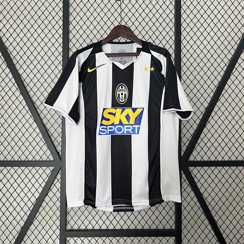 Juventus 04/05 Home