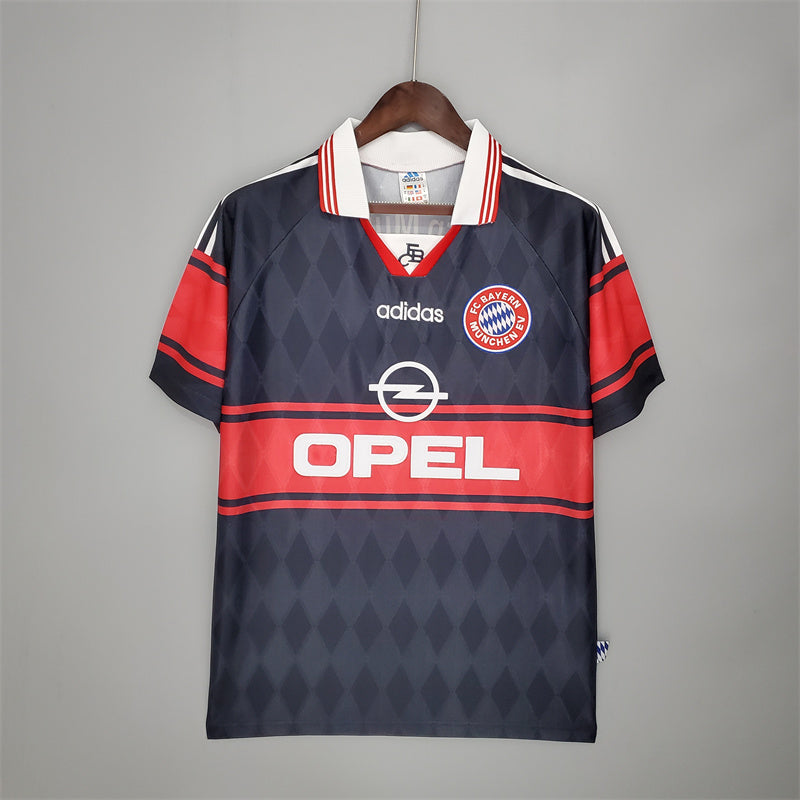 Bayern 97/99 Home