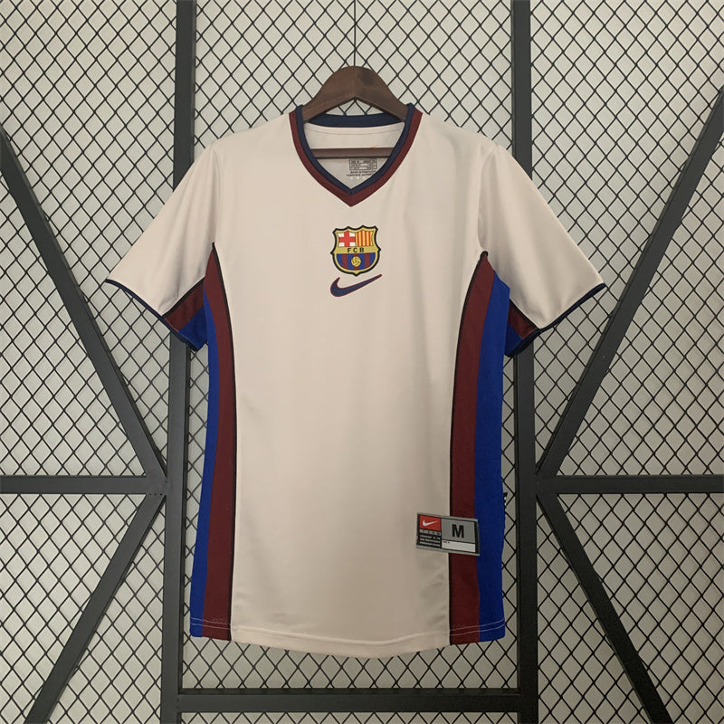 Barcelona 98/99 Away