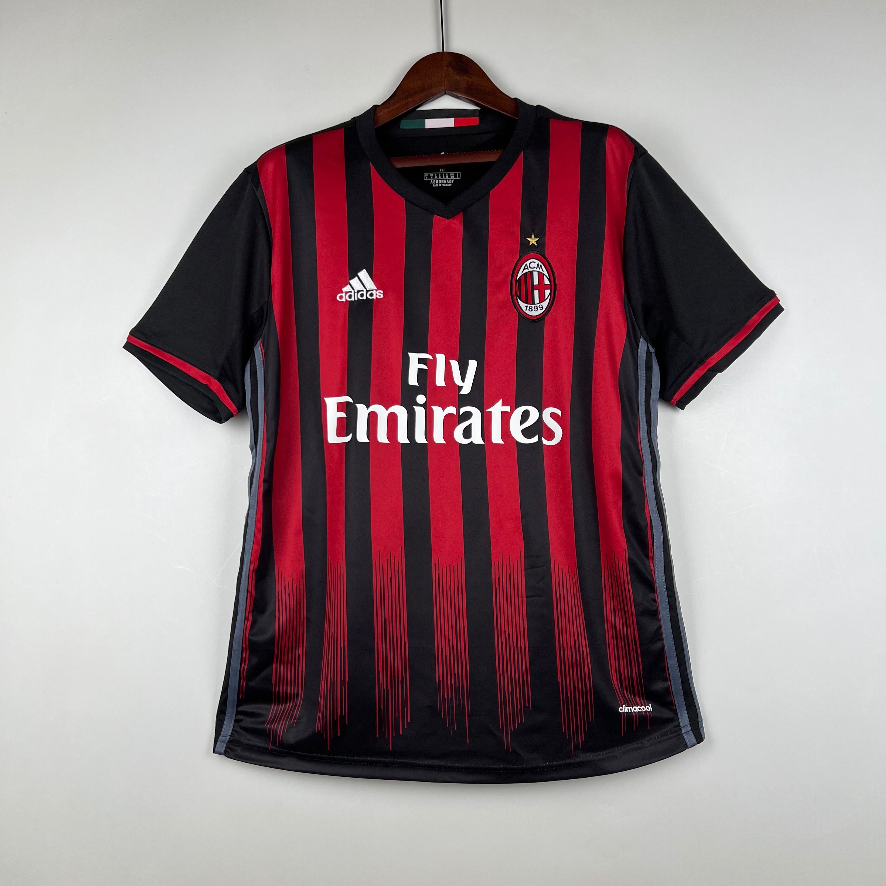 Ac Milan 16/17 Home