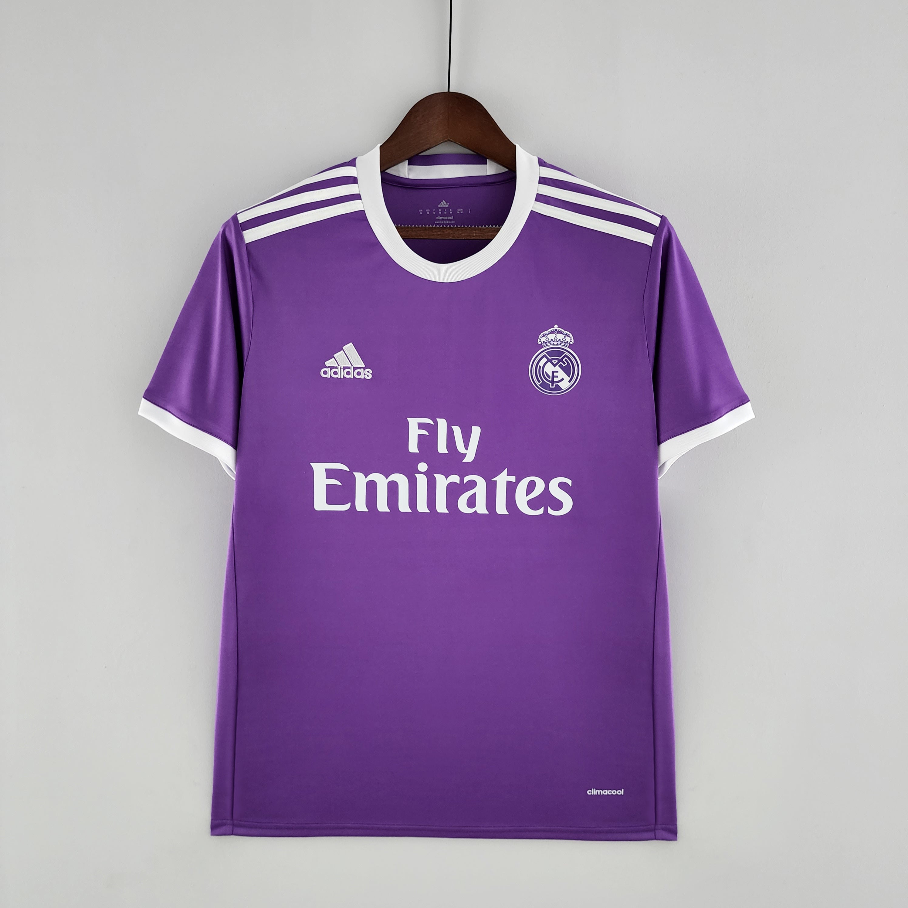 Real Madrid 16/17 Away