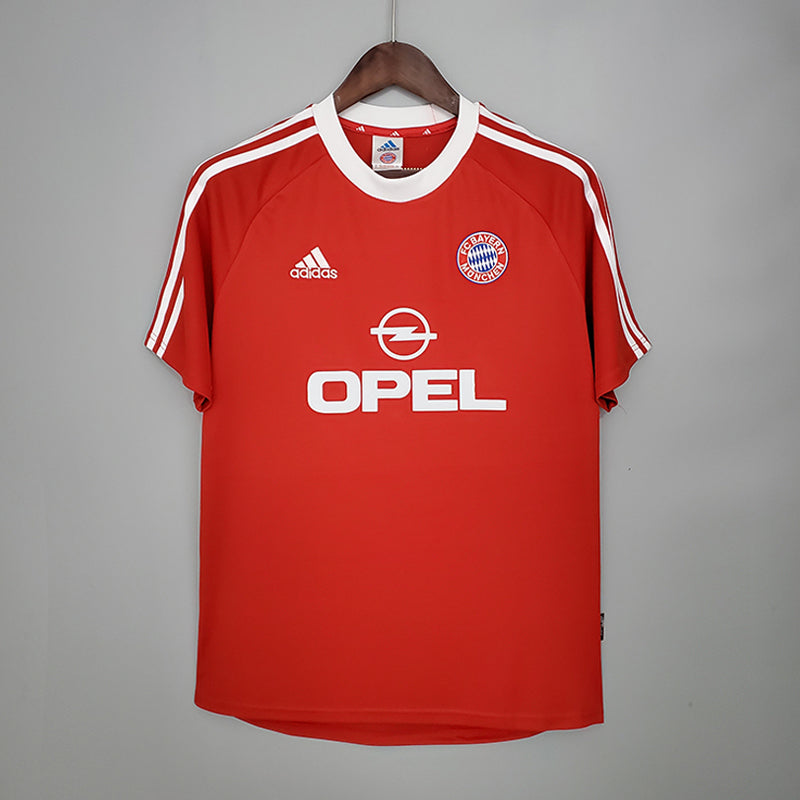 Bayern 00/01 Home