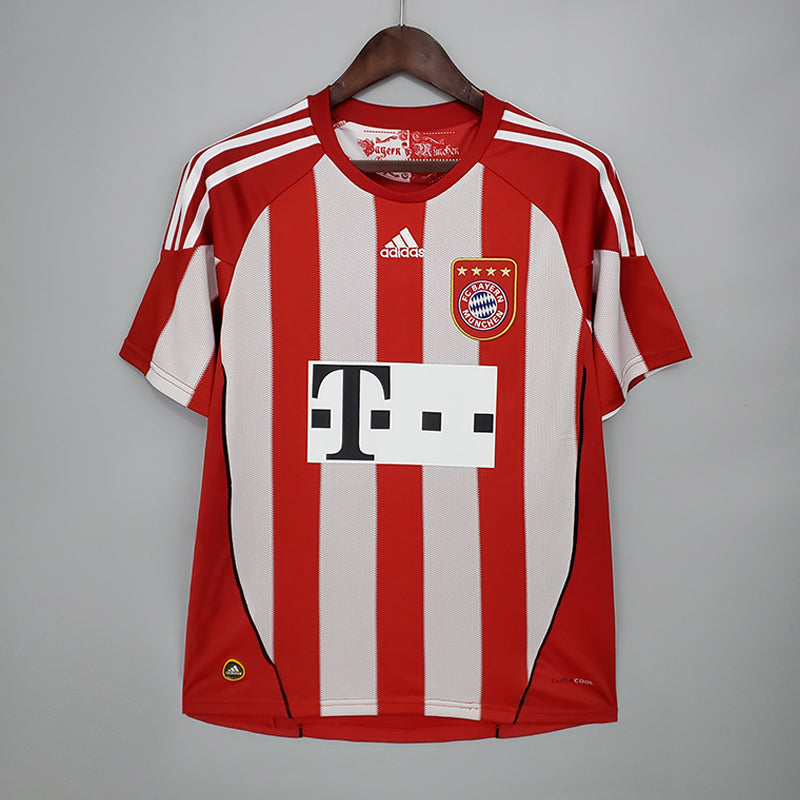 Bayern 10/11 Home