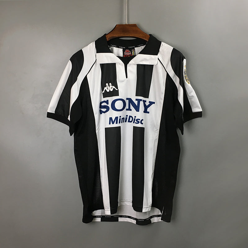 Juventus 97/98 Home