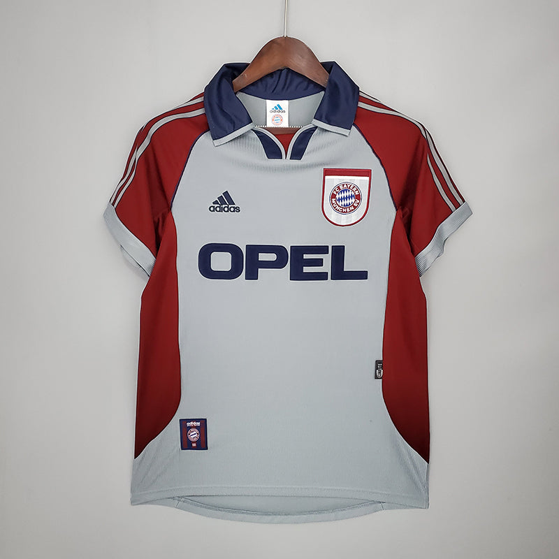 Bayern 98/99 Away