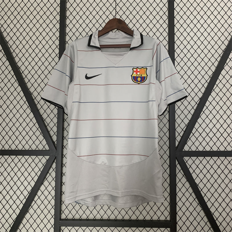 Barcelona 03/04 Away